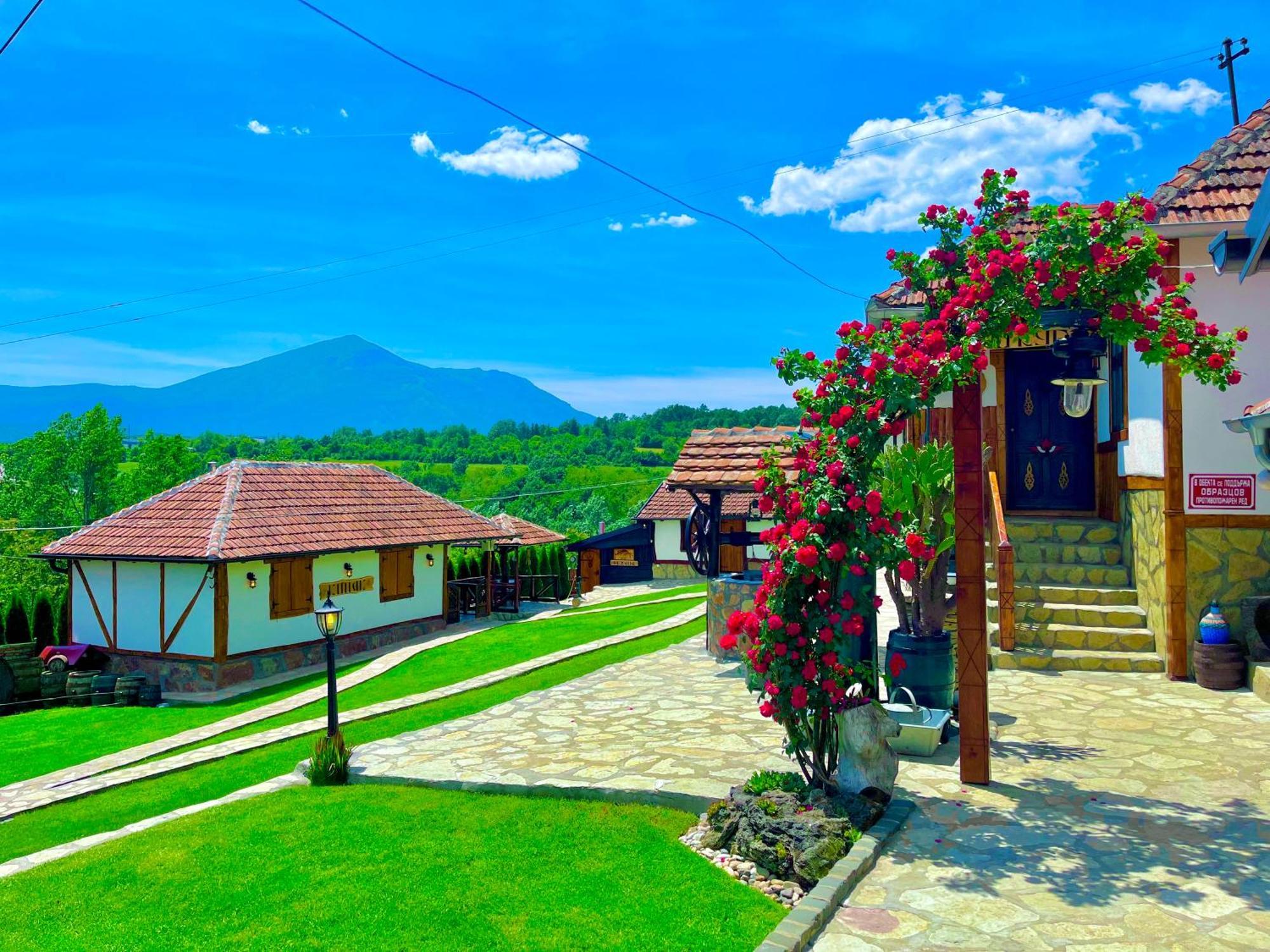 Etno Selo Stanojevic Hotel Boljevac Exterior photo